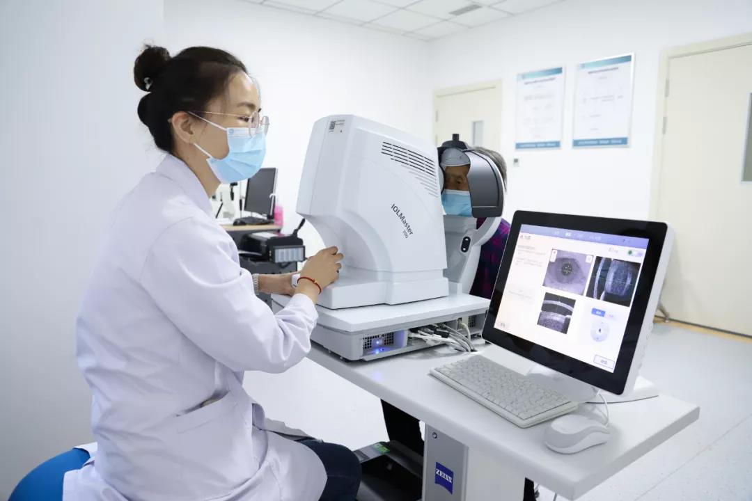 實(shí)現(xiàn)市區(qū)全覆蓋！宿遷市鐘吾醫(yī)院被確定為宿豫區(qū)“白內(nèi)障復(fù)明工程”定點(diǎn)醫(yī)院(圖2)